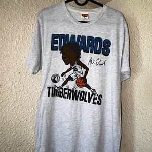 Gray Timberwolves Graphic T-Shirt